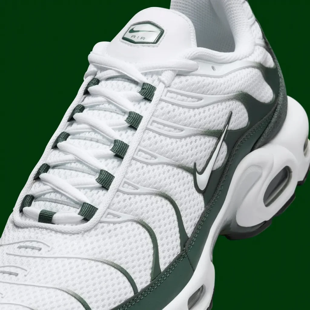 Nike Air Max Plus "Notebook Scribbles" unleashes school's out vibes